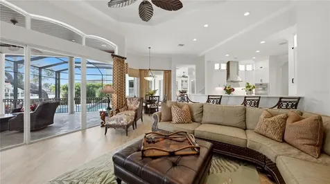 7637 Cove Terrace Sarasota FL 34231