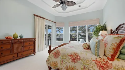 7637 Cove Terrace Sarasota FL 34231