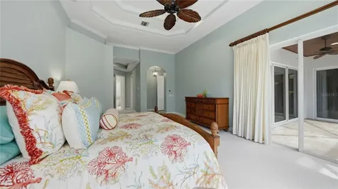 7637 Cove Terrace Sarasota FL 34231