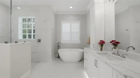 7637 Cove Terrace Sarasota FL 34231