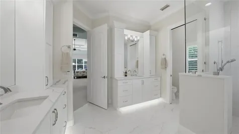 7637 Cove Terrace Sarasota FL 34231