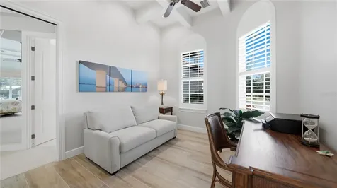 7637 Cove Terrace Sarasota FL 34231