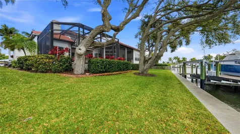 7637 Cove Terrace Sarasota FL 34231