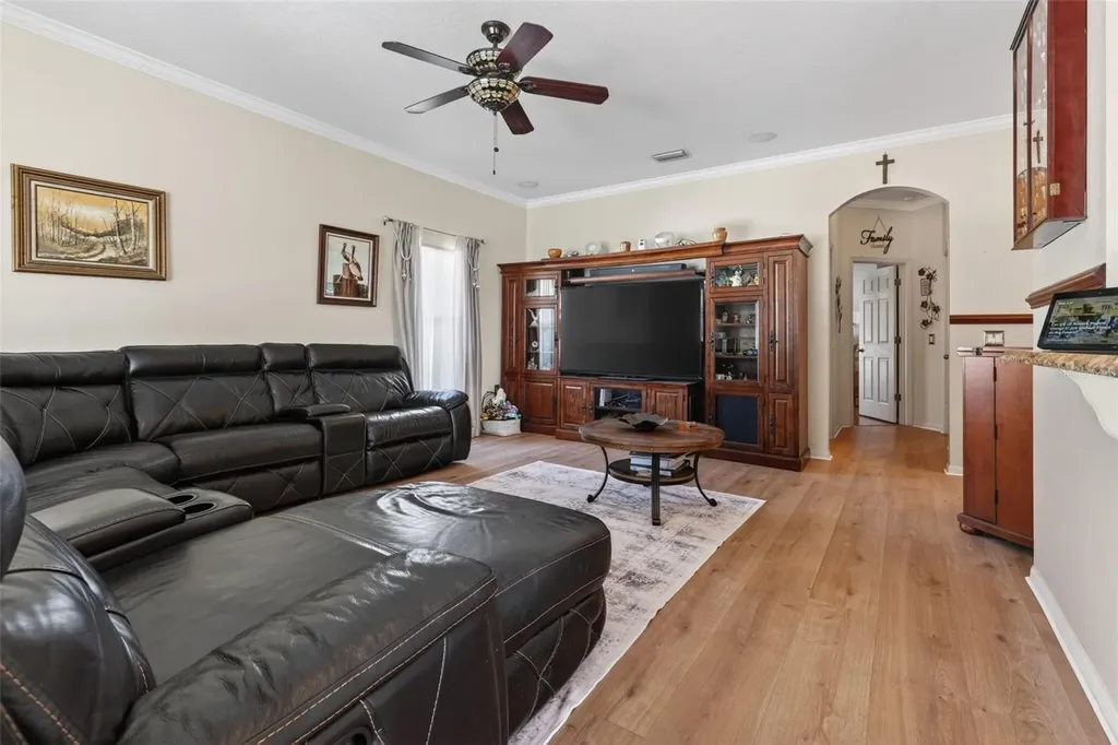 2418 Huron Circle Kissimmee FL 34746