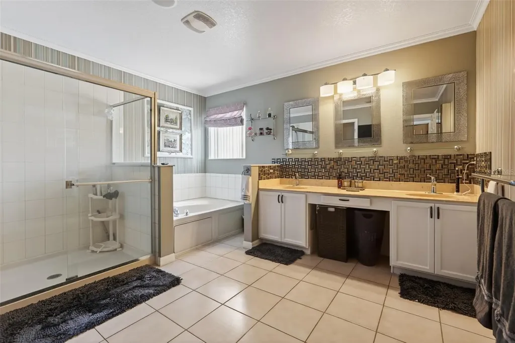 2418 Huron Circle Kissimmee FL 34746