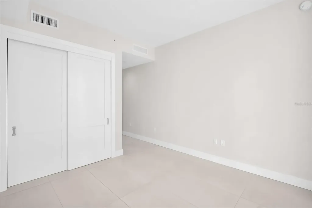 275 1st Avenue S St Petersburg FL 33701