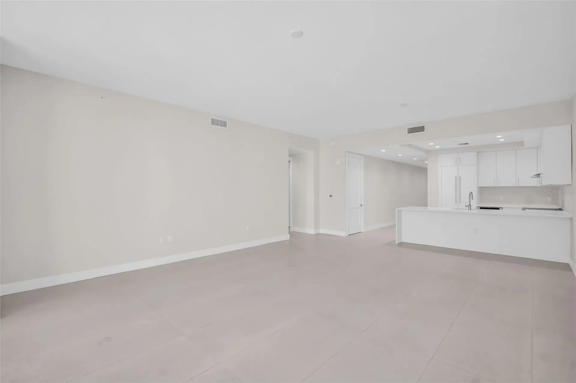 275 1st Avenue S St Petersburg FL 33701