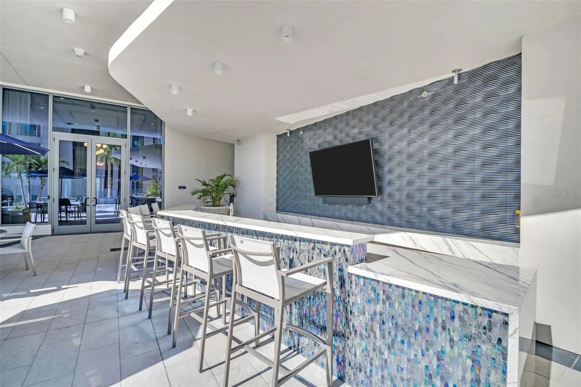 275 1st Avenue S St Petersburg FL 33701
