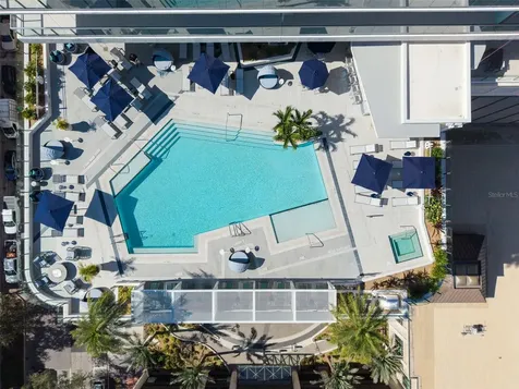 275 1st Avenue S St Petersburg FL 33701