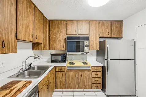 2700 Bayshore Boulevard Dunedin FL 34698