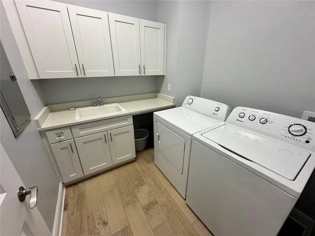 3426 W 79 Street W Bradenton FL 34209