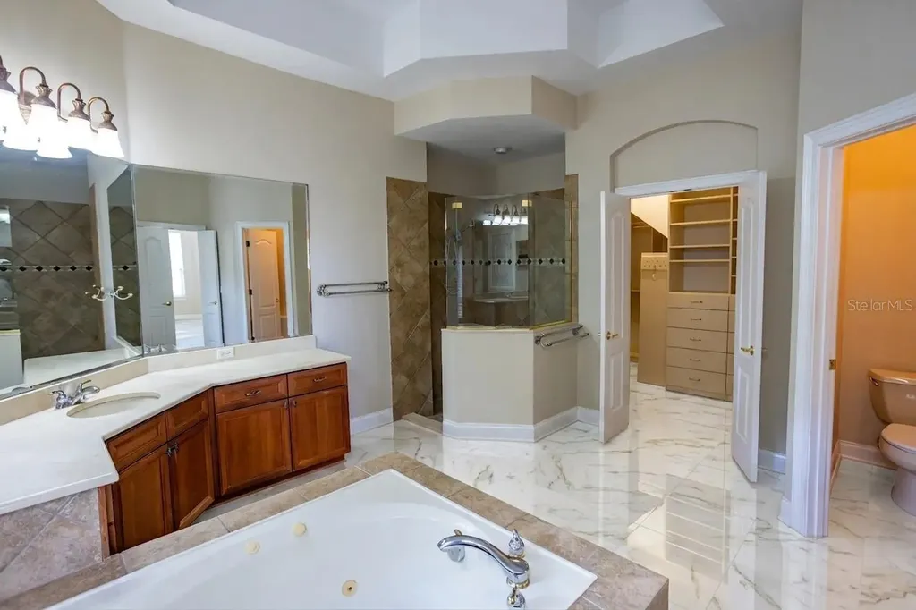 25609 Hawks Run Lane Sorrento FL 32776