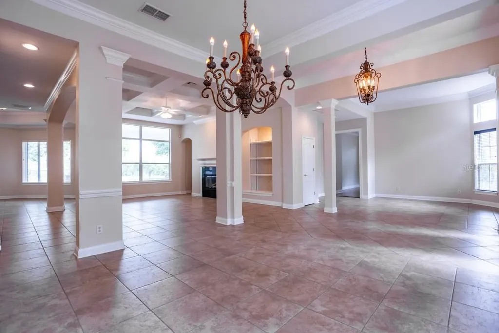 25609 Hawks Run Lane Sorrento FL 32776
