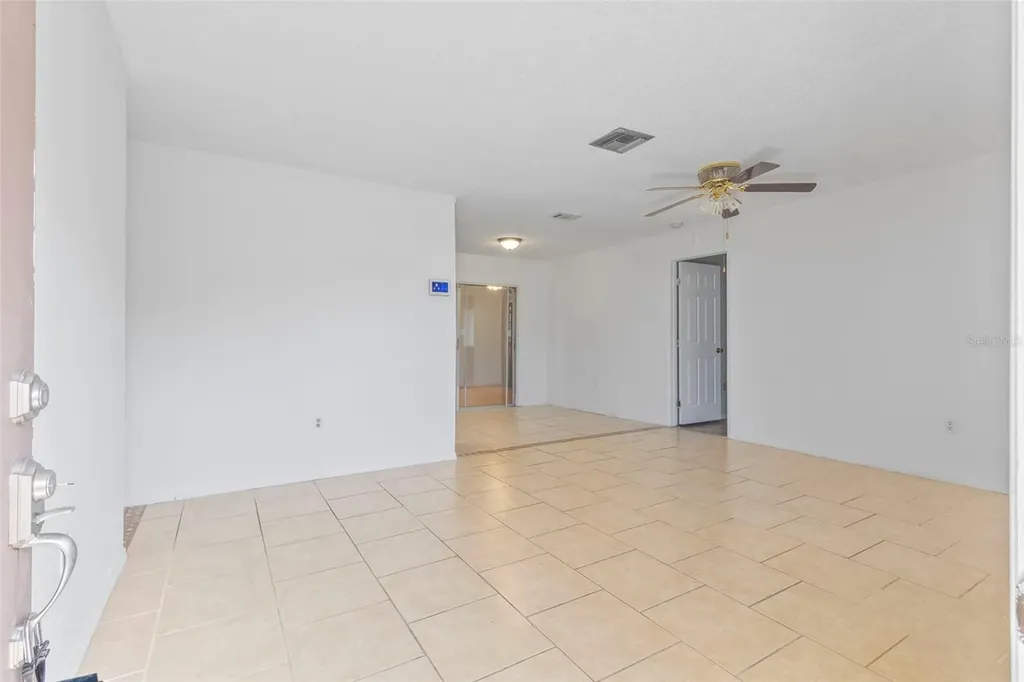 21070 Delake Avenue Port Charlotte FL 33954