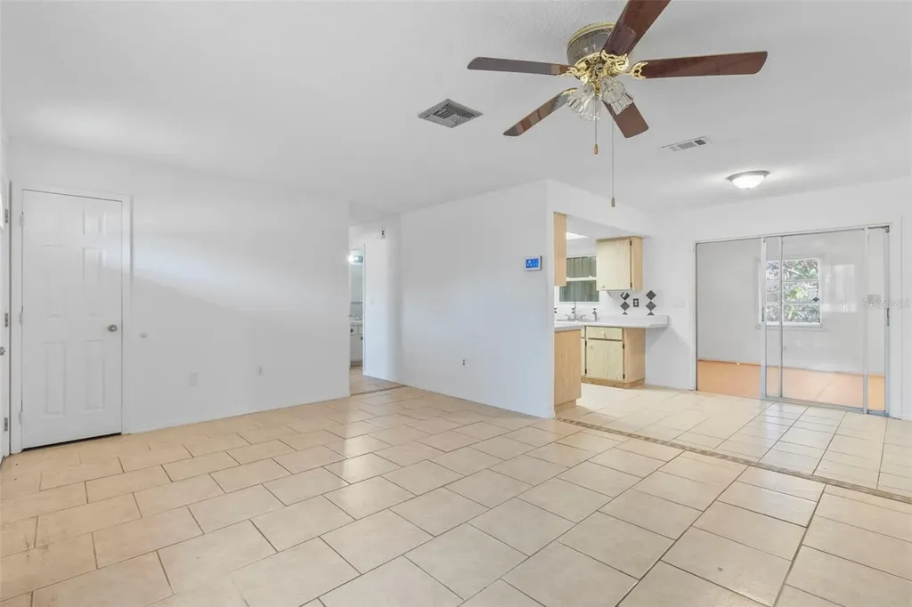 21070 Delake Avenue Port Charlotte FL 33954