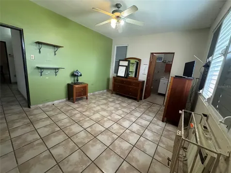 335 30 San Juan PR 00927