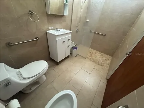 335 30 San Juan PR 00927
