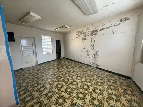 335 30 San Juan PR 00927