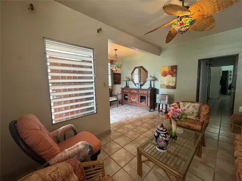 335 30 San Juan PR 00927
