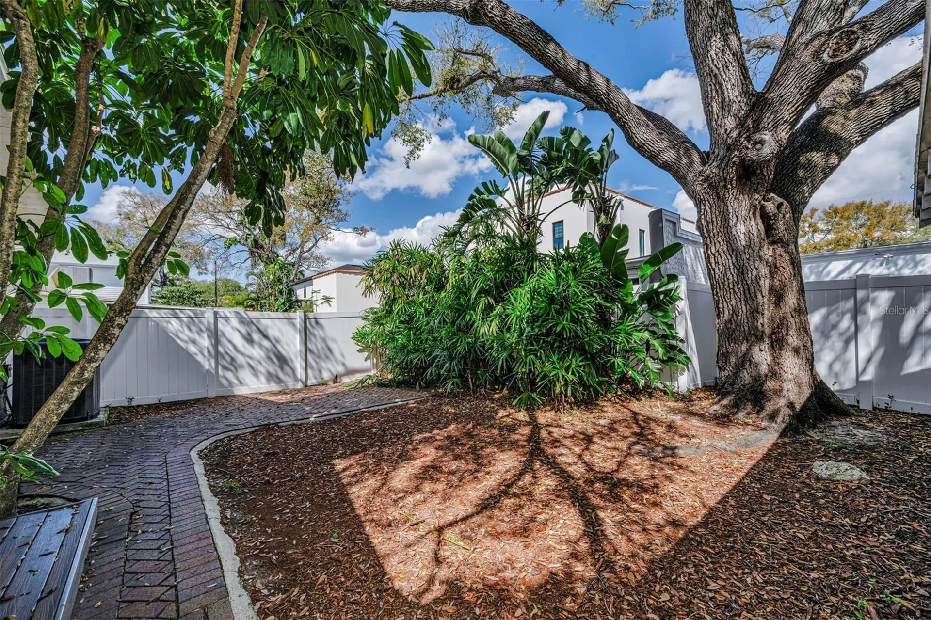 2909 W San Isidro Street Tampa FL 33629
