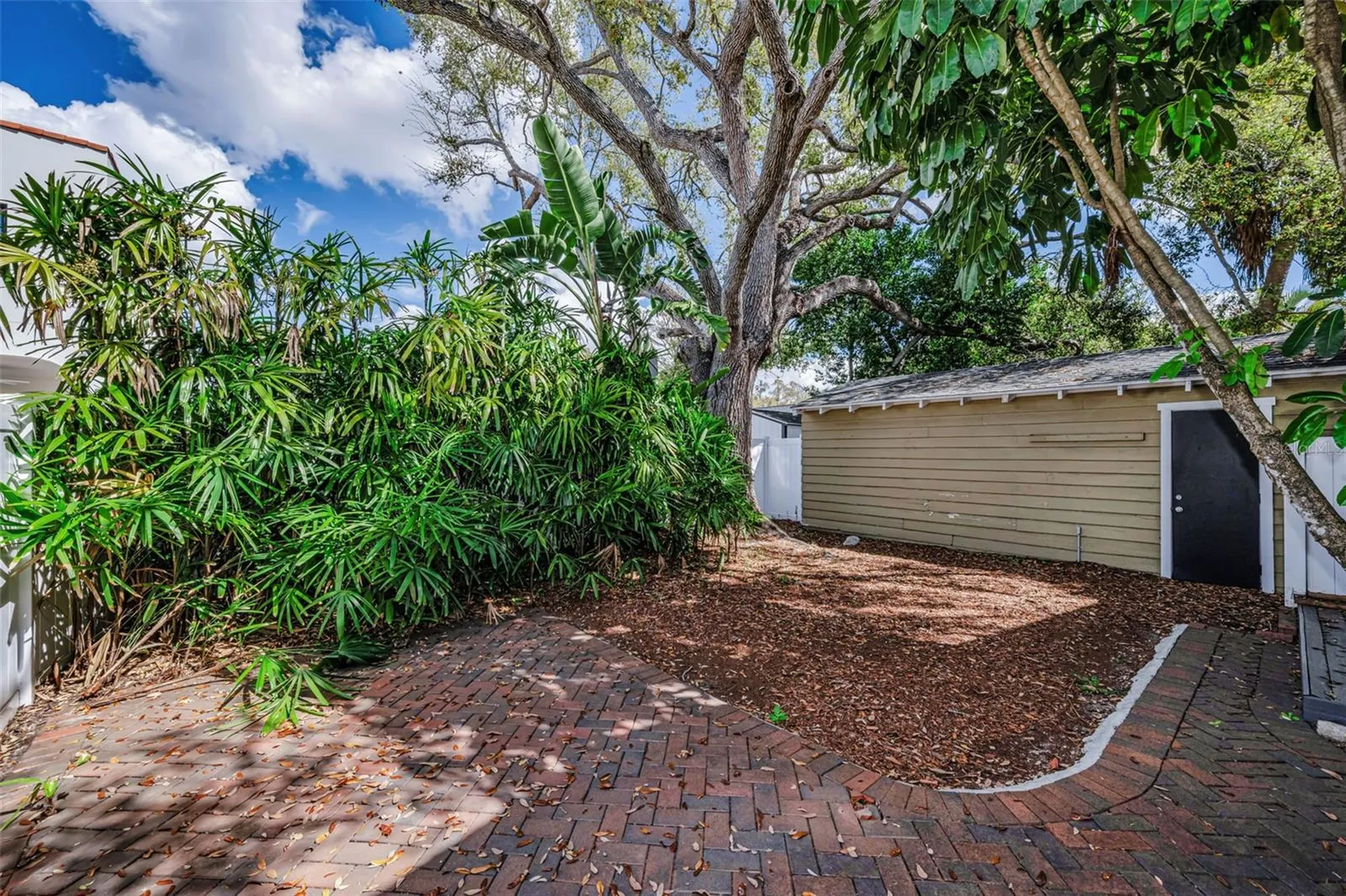 2909 W San Isidro Street Tampa FL 33629