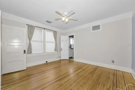2909 W San Isidro Street Tampa FL 33629