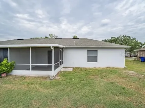 9 E 5th Street St Cloud FL 34769