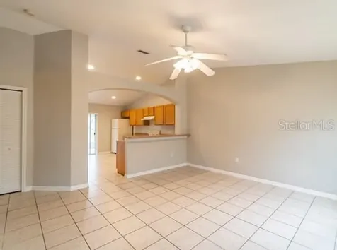 9 E 5th Street St Cloud FL 34769