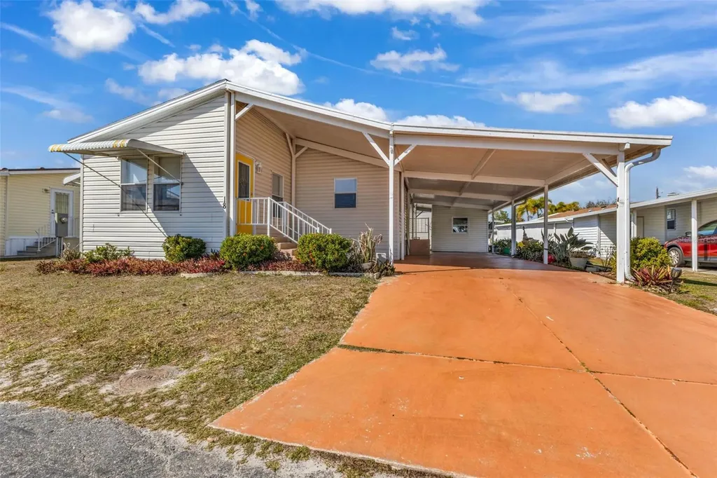 1000 Kings Highway Port Charlotte FL 33980