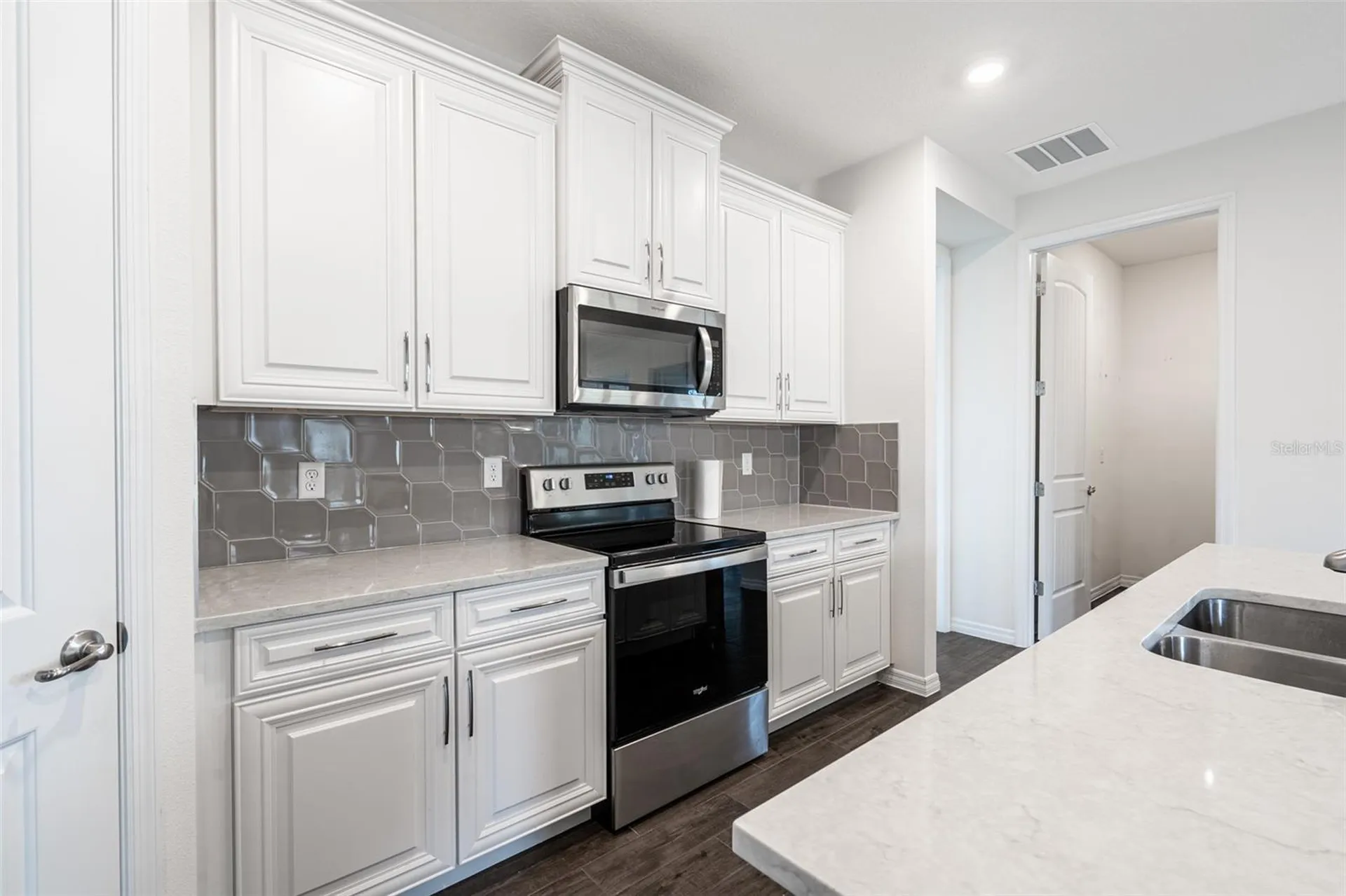 17615 Blazing Star Circle Clermont FL 34714