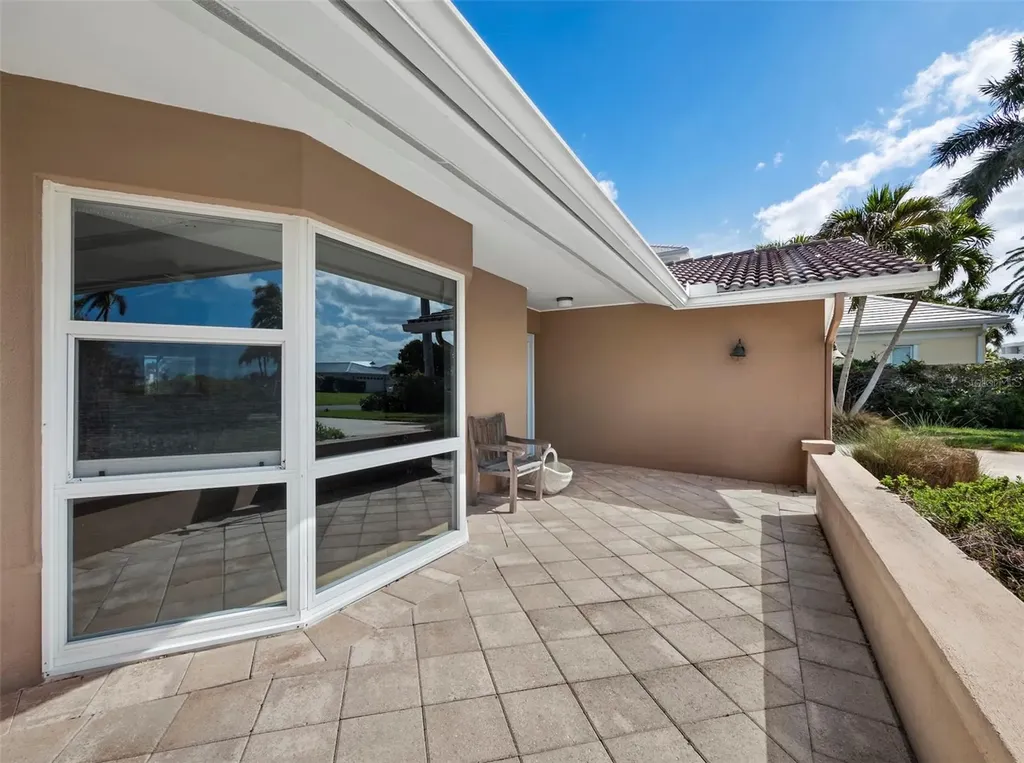 741 Old Compass Road Longboat Key FL 34228