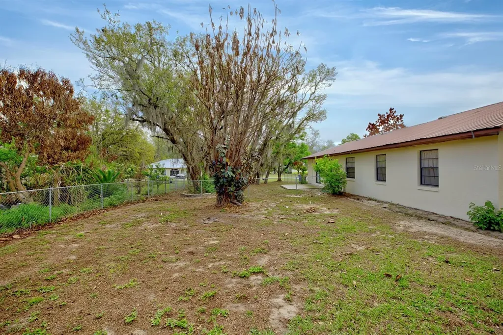 2052 W Stryker Road Avon Park FL 33825