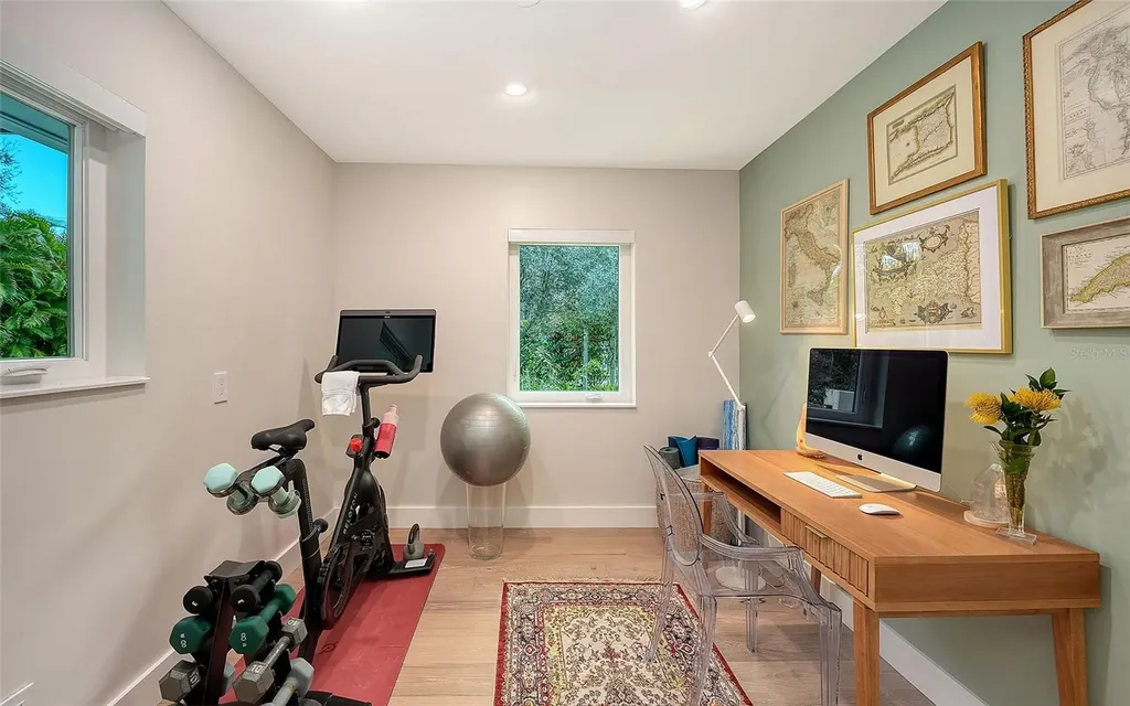 1731 Cunliff Lane Sarasota FL 34239
