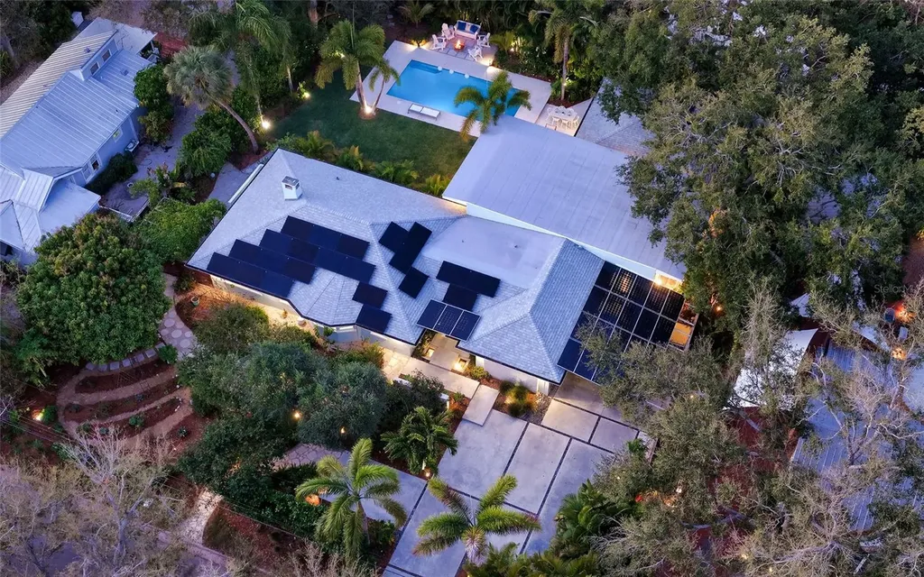 1731 Cunliff Lane Sarasota FL 34239