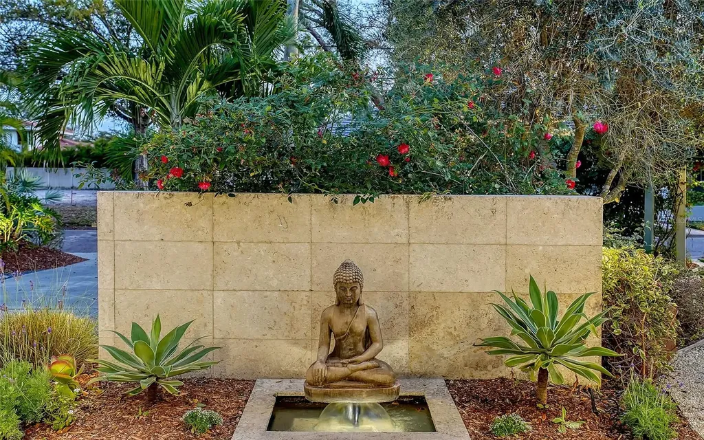 1731 Cunliff Lane Sarasota FL 34239