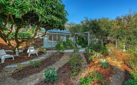 1731 Cunliff Lane Sarasota FL 34239