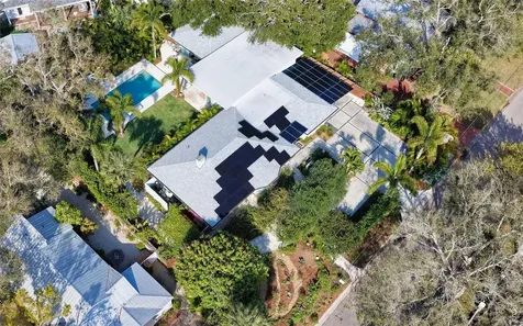 1731 Cunliff Lane Sarasota FL 34239