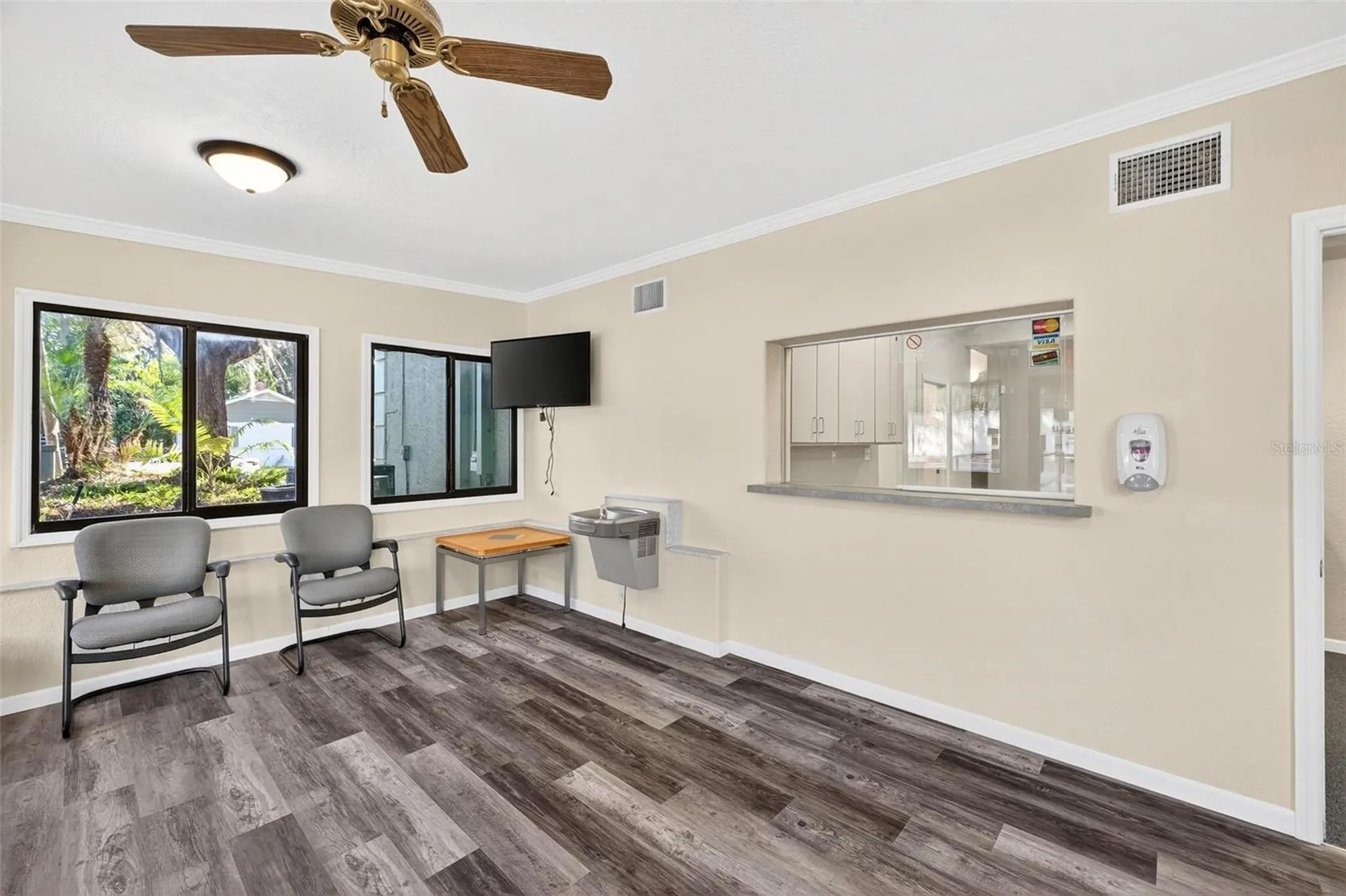 1318 S Eustis Street Eustis FL 32726