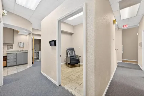 1318 S Eustis Street Eustis FL 32726