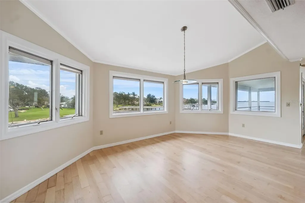 1906 Gulfview Drive Holiday FL 34691