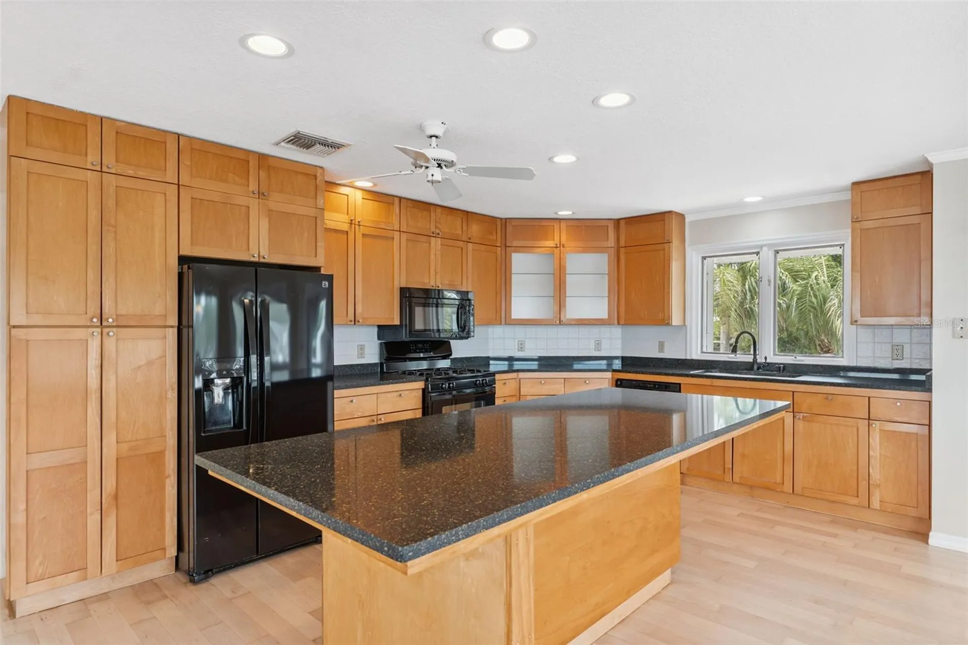 1906 Gulfview Drive Holiday FL 34691