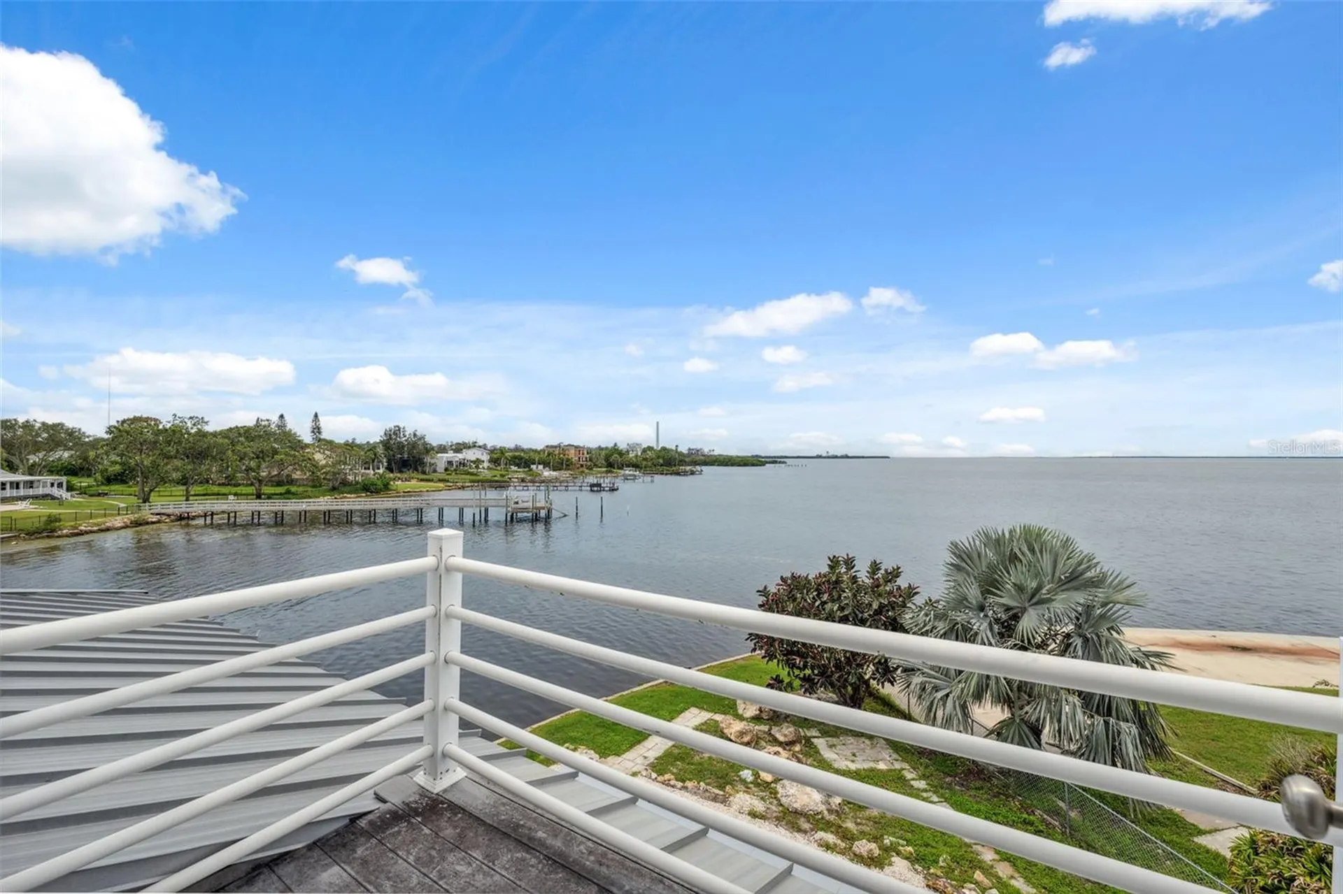 1906 Gulfview Drive Holiday FL 34691