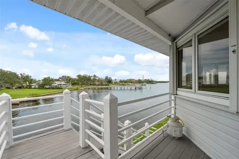 1906 Gulfview Drive Holiday FL 34691