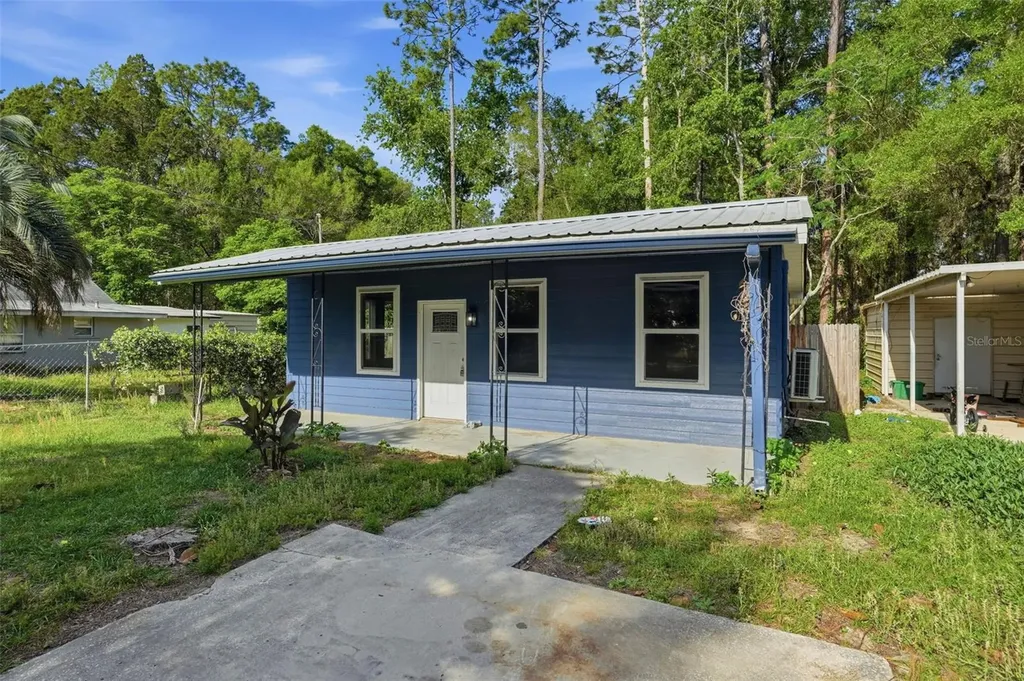 320 S Otis Avenue Lecanto FL 34461