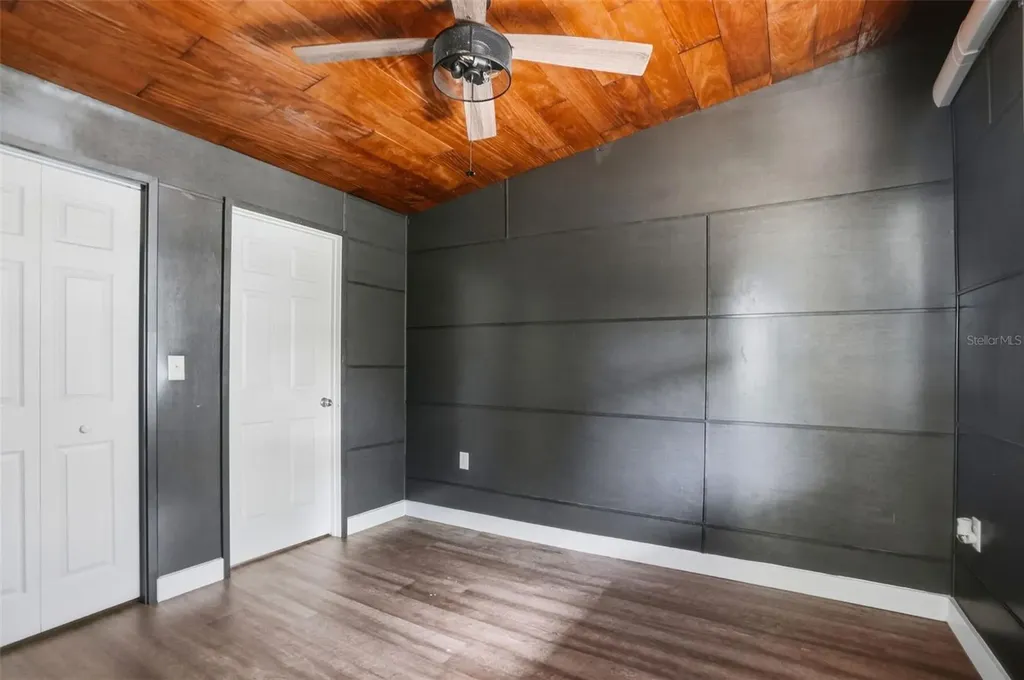 320 S Otis Avenue Lecanto FL 34461