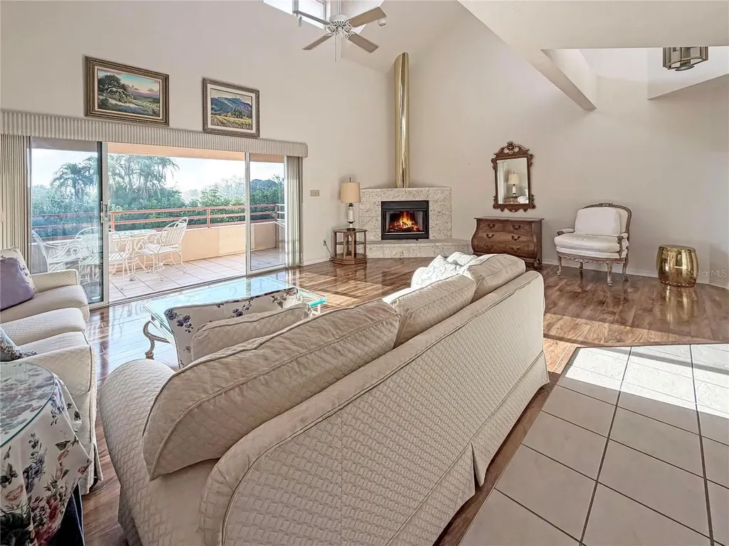 1630 Royal Palm Drive S St Petersburg FL 33707