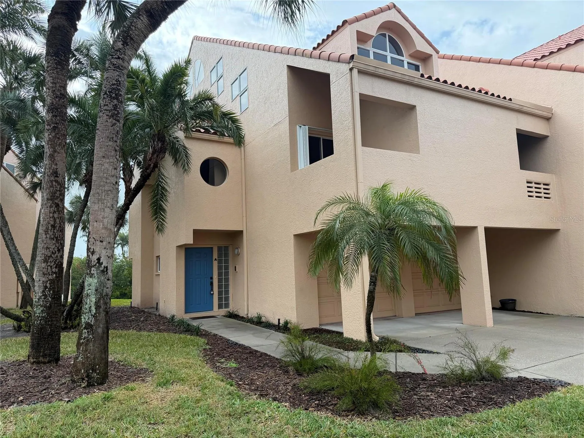 1630 Royal Palm Drive S St Petersburg FL 33707