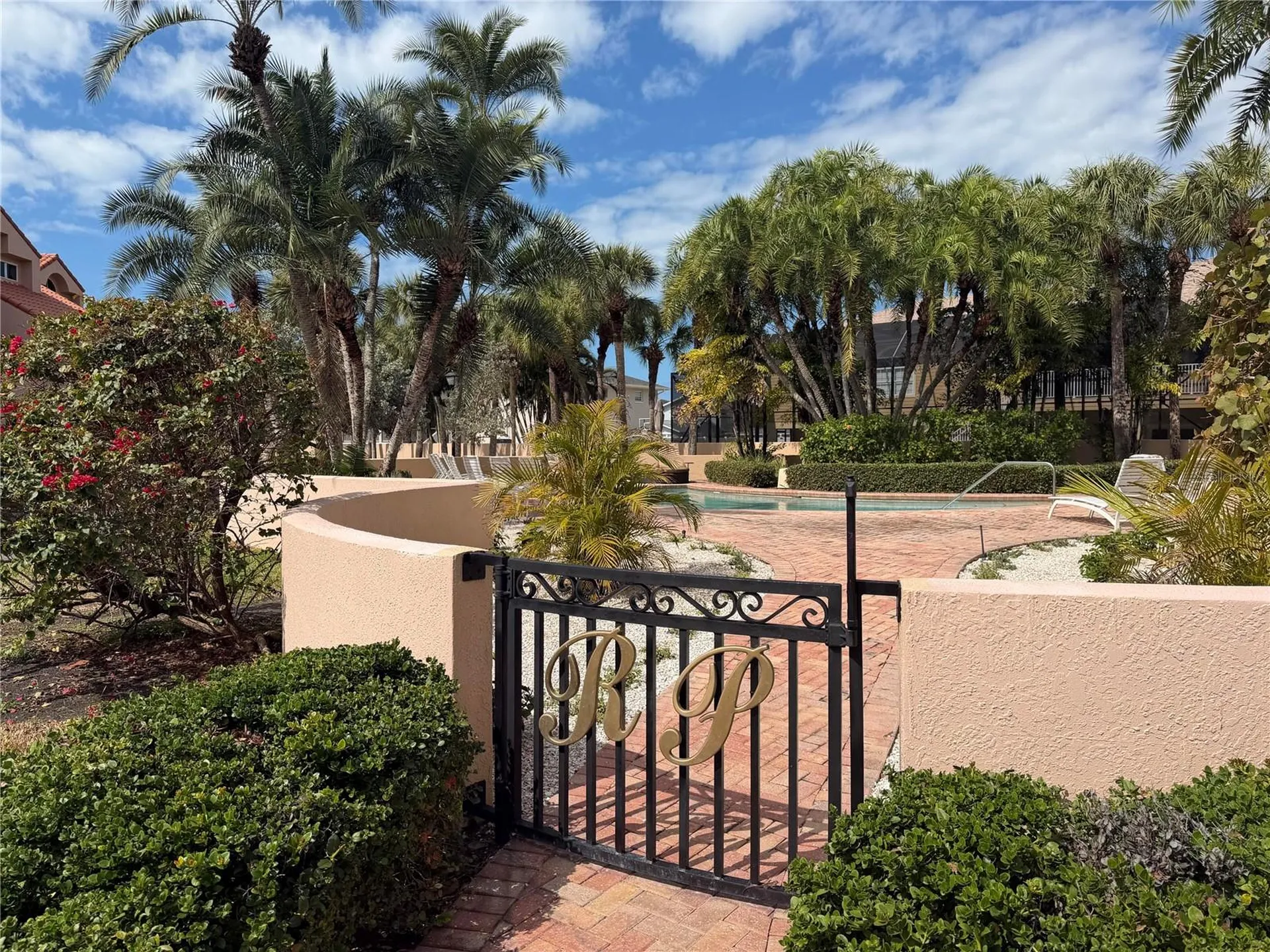 1630 Royal Palm Drive S St Petersburg FL 33707