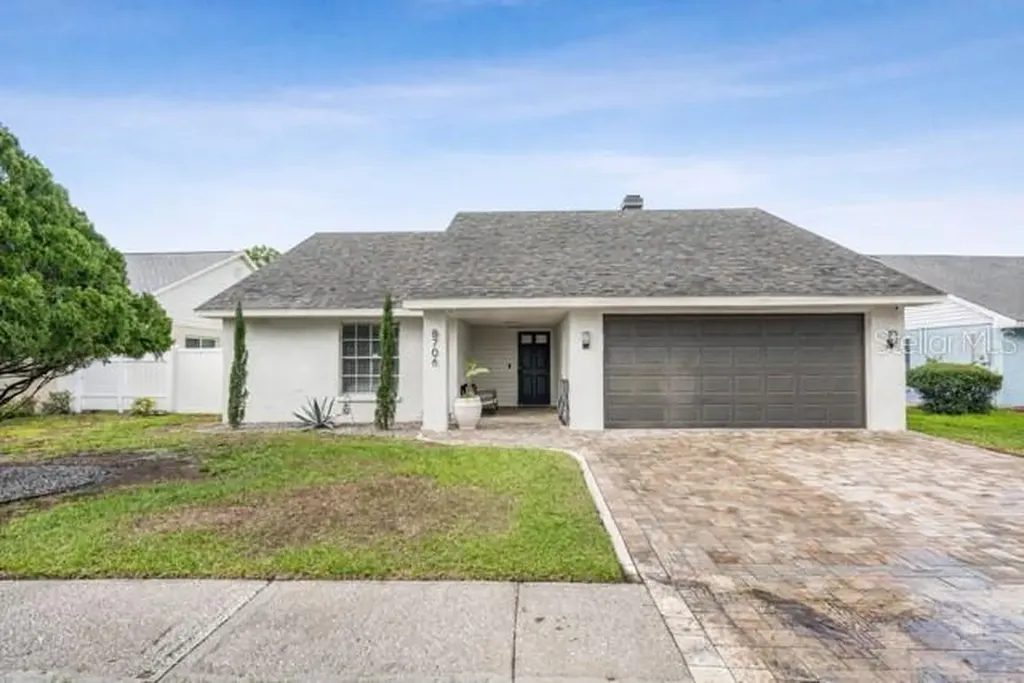 8706 Osage Drive Tampa FL 33634