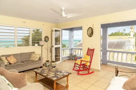 112 Calle Muñoz Rivera Vieques PR 00765